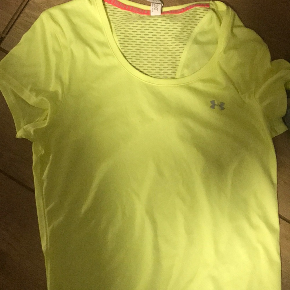 Under armour workout shirt